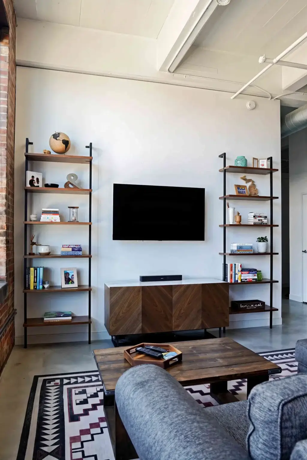 d465319b f6a3 4238 b6b8 ebb1dda9c041