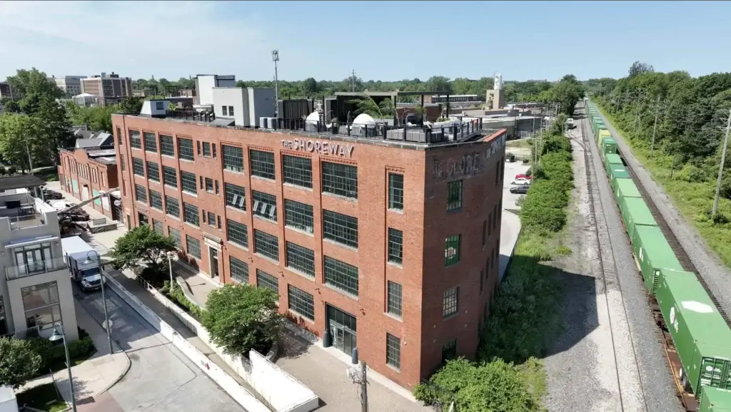 exterior of the shoreway apartments for rent cleveland