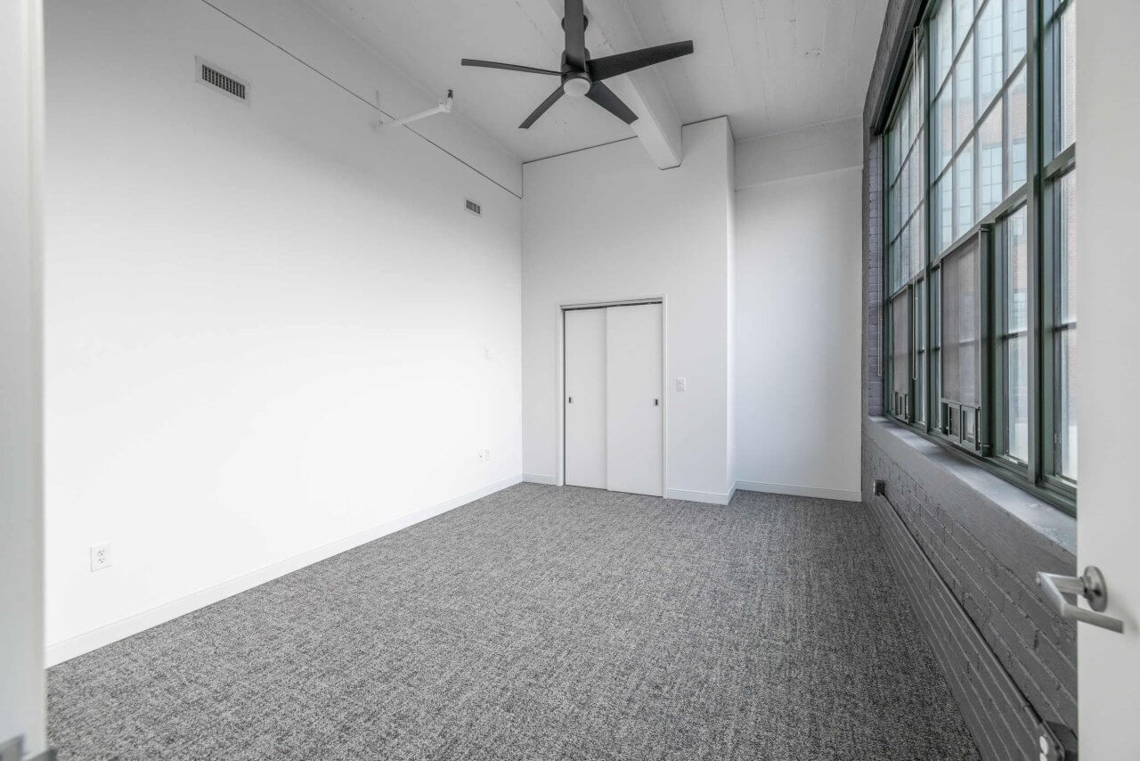 10.-sw-bedroom